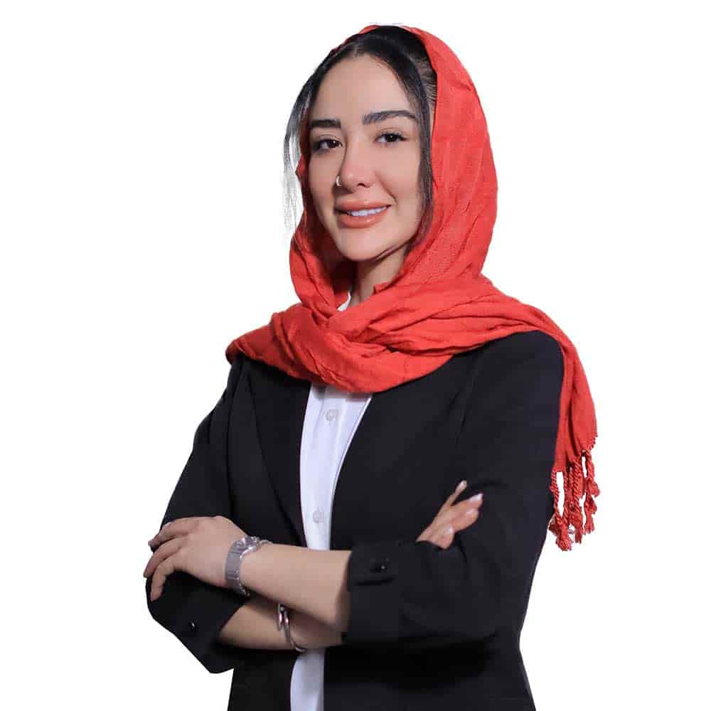 روشنک عزیزی
